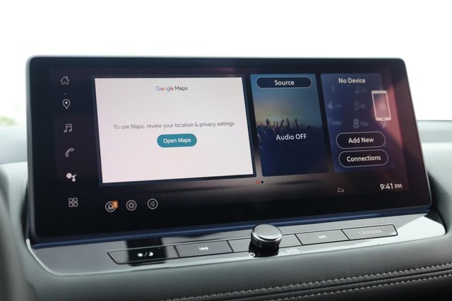 Nissan Rogue Vehicle Image 13