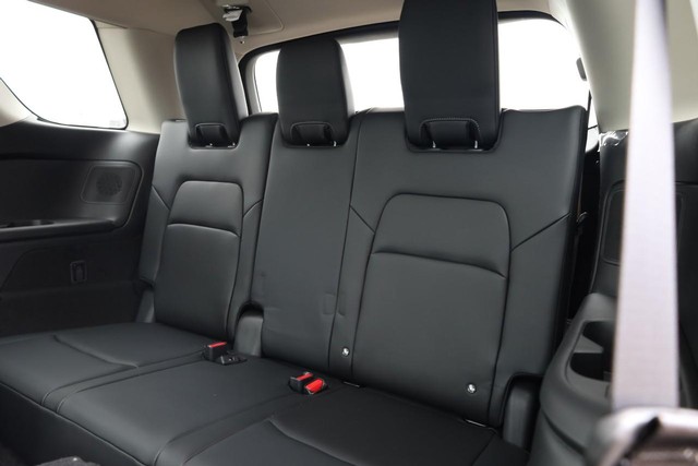 Nissan Pathfinder Vehicle Image 31