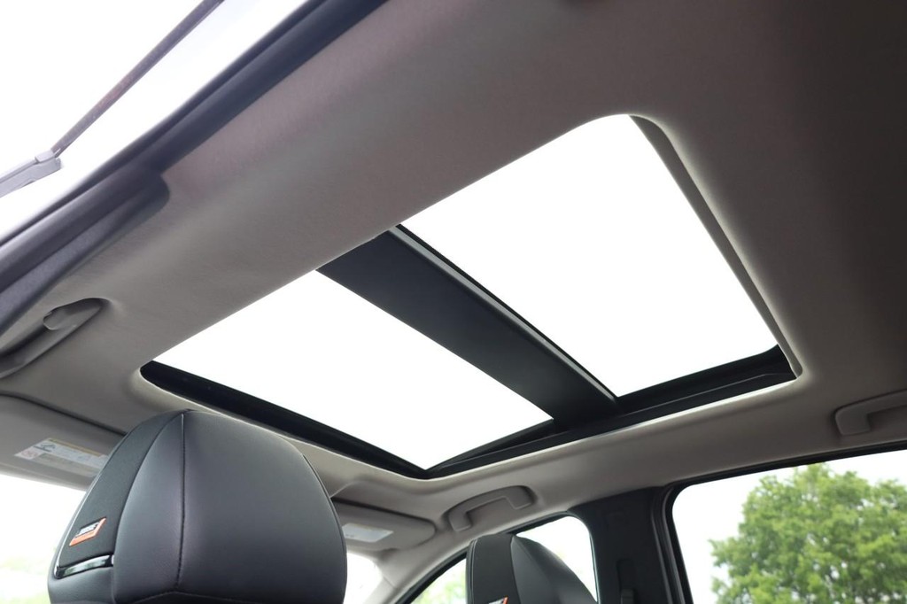 Nissan Kicks Vehicle Image 11
