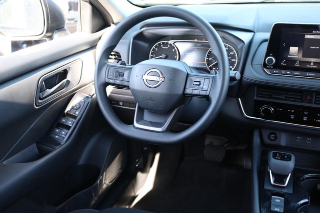Nissan Rogue Vehicle Image 22