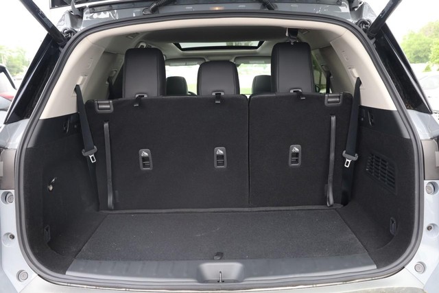 Nissan Pathfinder Vehicle Image 07