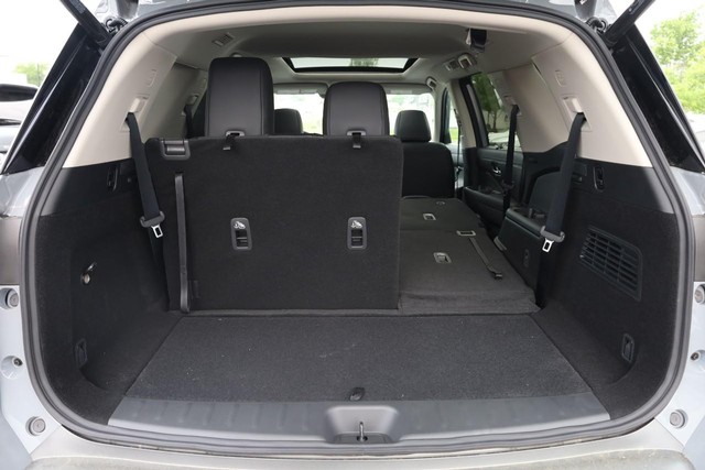 Nissan Pathfinder Vehicle Image 08