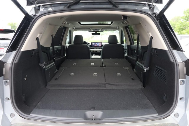Nissan Pathfinder Vehicle Image 09