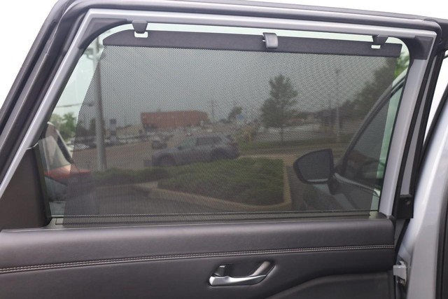 Nissan Pathfinder Vehicle Image 30