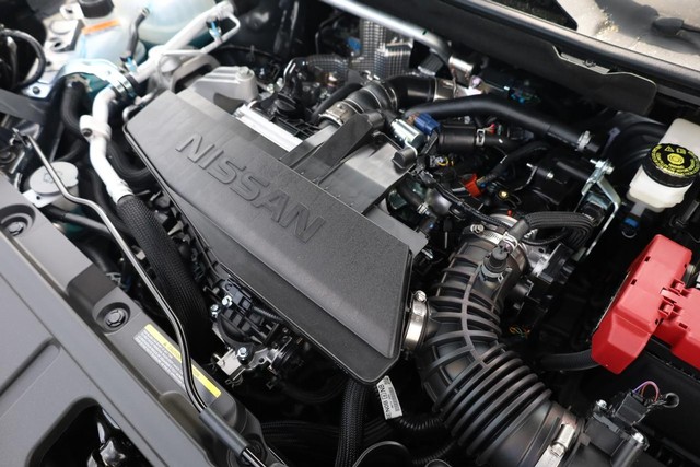 Nissan Rogue Vehicle Image 27