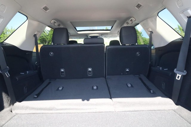 Nissan Pathfinder Vehicle Image 25