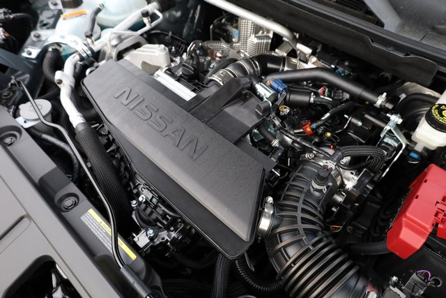 Nissan Rogue Vehicle Image 27