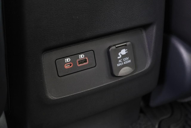 Nissan Frontier Vehicle Image 23