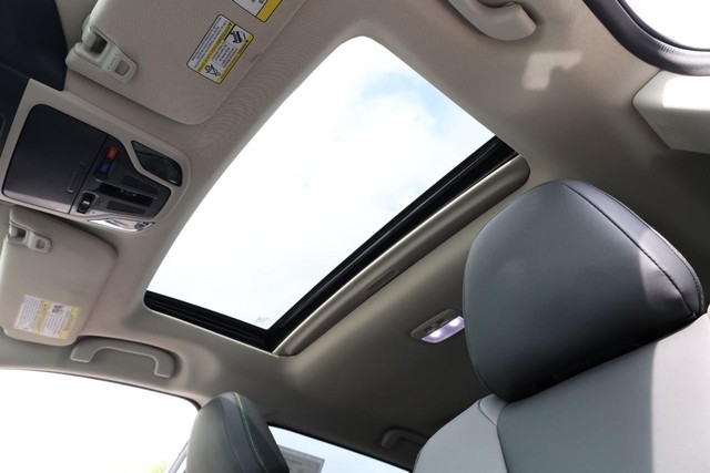 Subaru Outback Vehicle Image 09