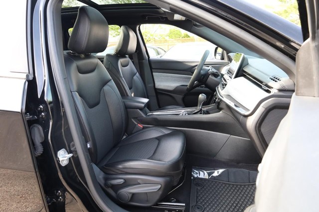 Jeep Compass Vehicle Image 26