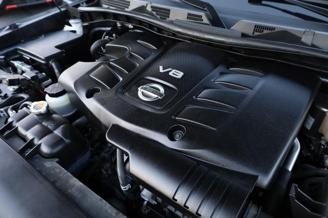 Nissan Armada Vehicle Image 29