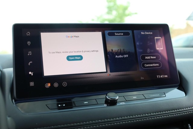 Nissan Rogue Vehicle Image 13