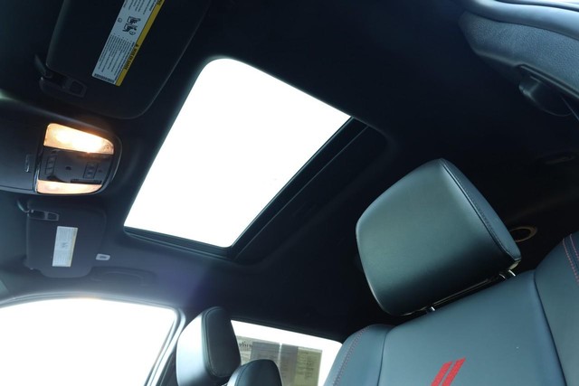 Dodge Durango Vehicle Full-screen Gallery Image 11