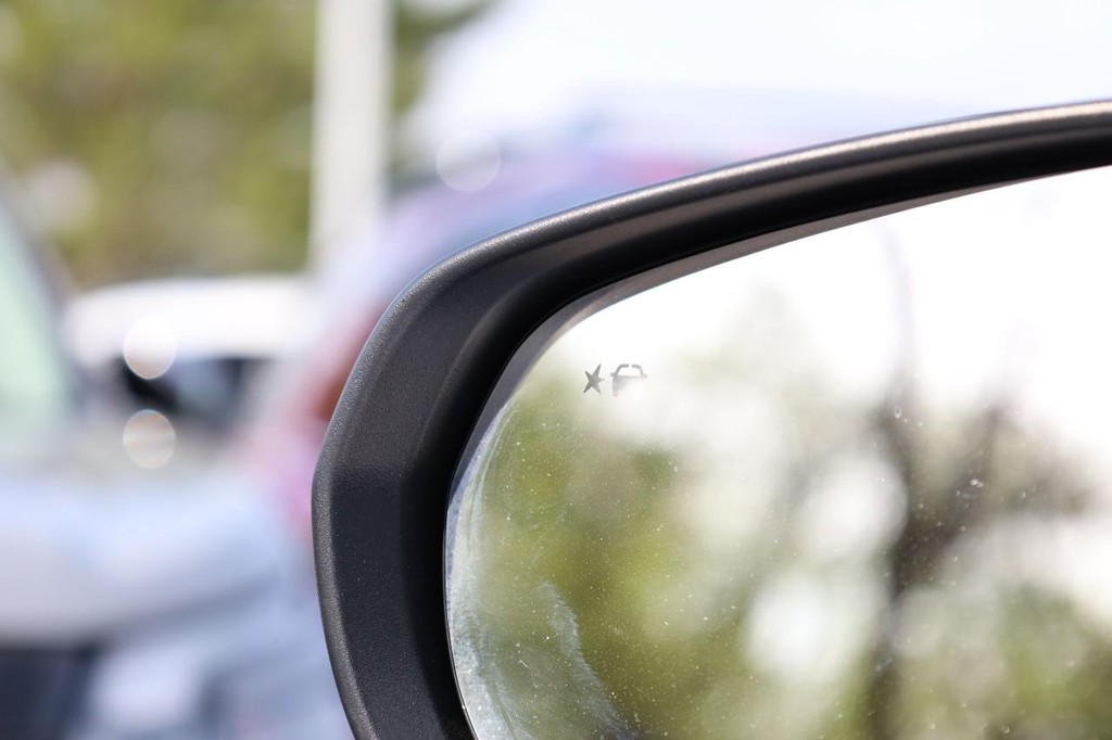 Chevrolet Trax Vehicle Full-screen Gallery Image 20