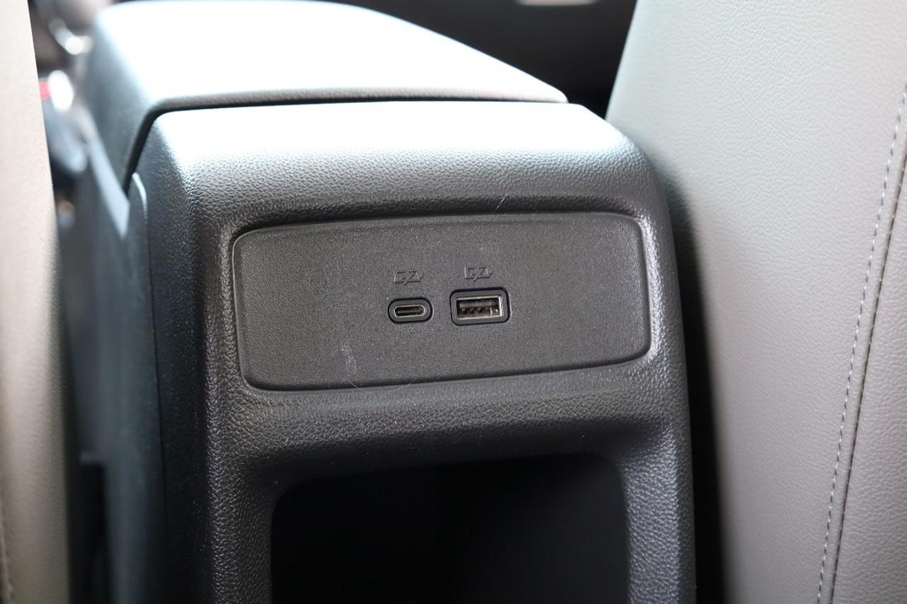 Chevrolet Trax Vehicle Full-screen Gallery Image 22