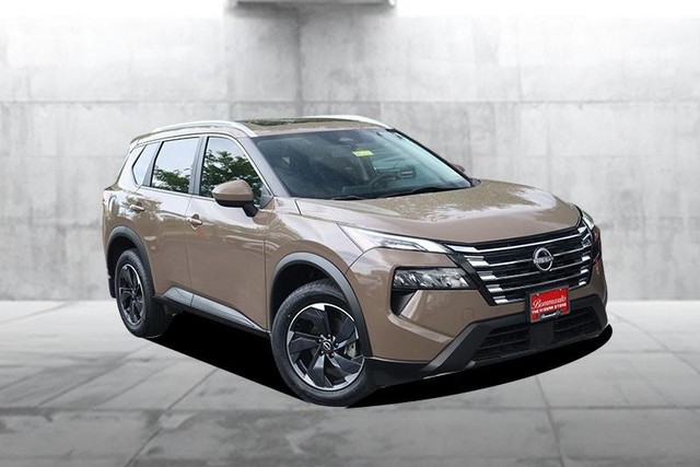 Nissan Rogue Vehicle Image 02