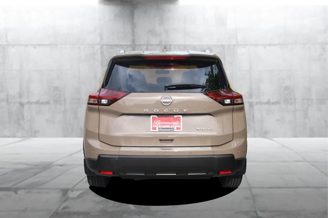 Nissan Rogue Vehicle Image 06