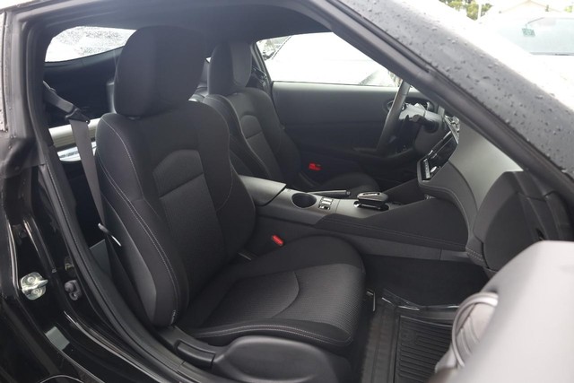 Nissan Z Vehicle Full-screen Gallery Image 19