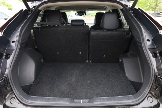 Mitsubishi Eclipse Cross Vehicle Image 07