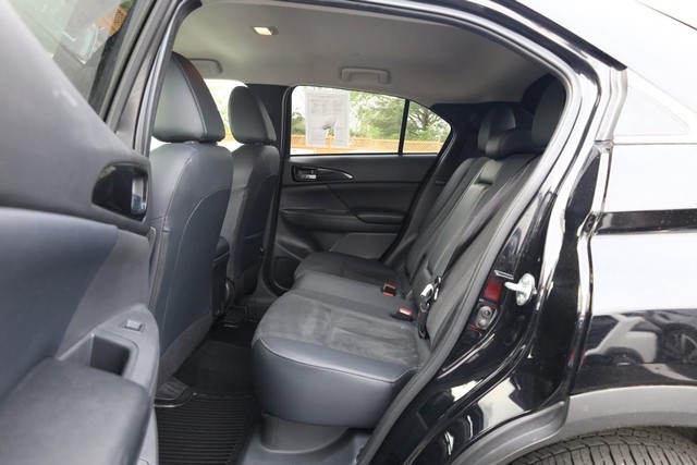 Mitsubishi Eclipse Cross Vehicle Image 23