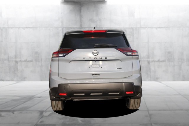 Nissan Rogue Vehicle Image 06
