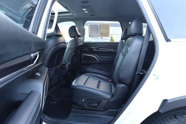 Kia Telluride Vehicle Image 24