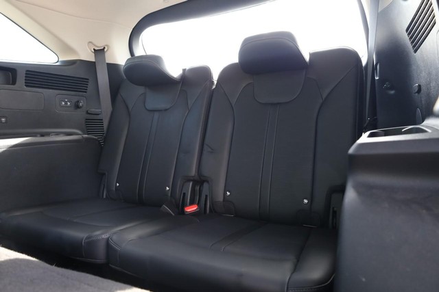 Kia Sorento Vehicle Image 29