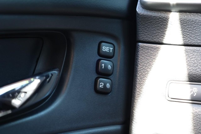 Nissan Murano Vehicle Image 20
