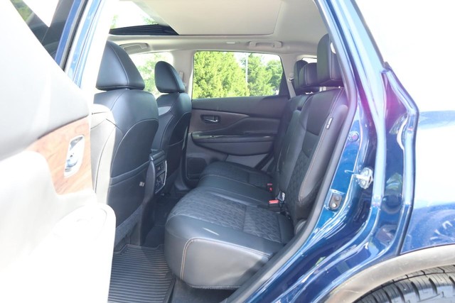 Nissan Murano Vehicle Image 23