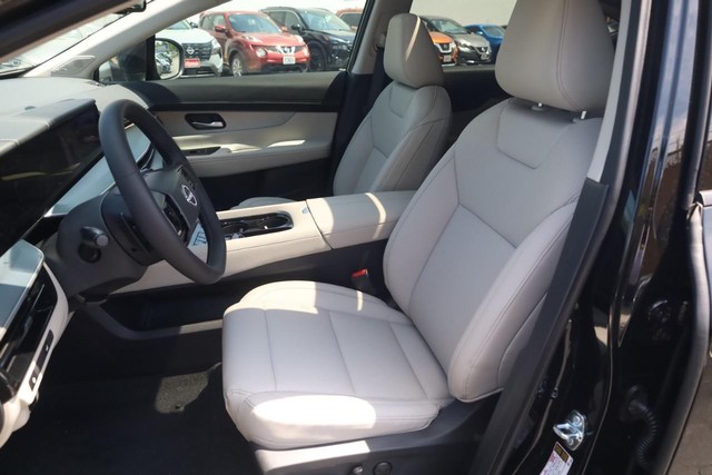 Nissan Murano Vehicle Image 19
