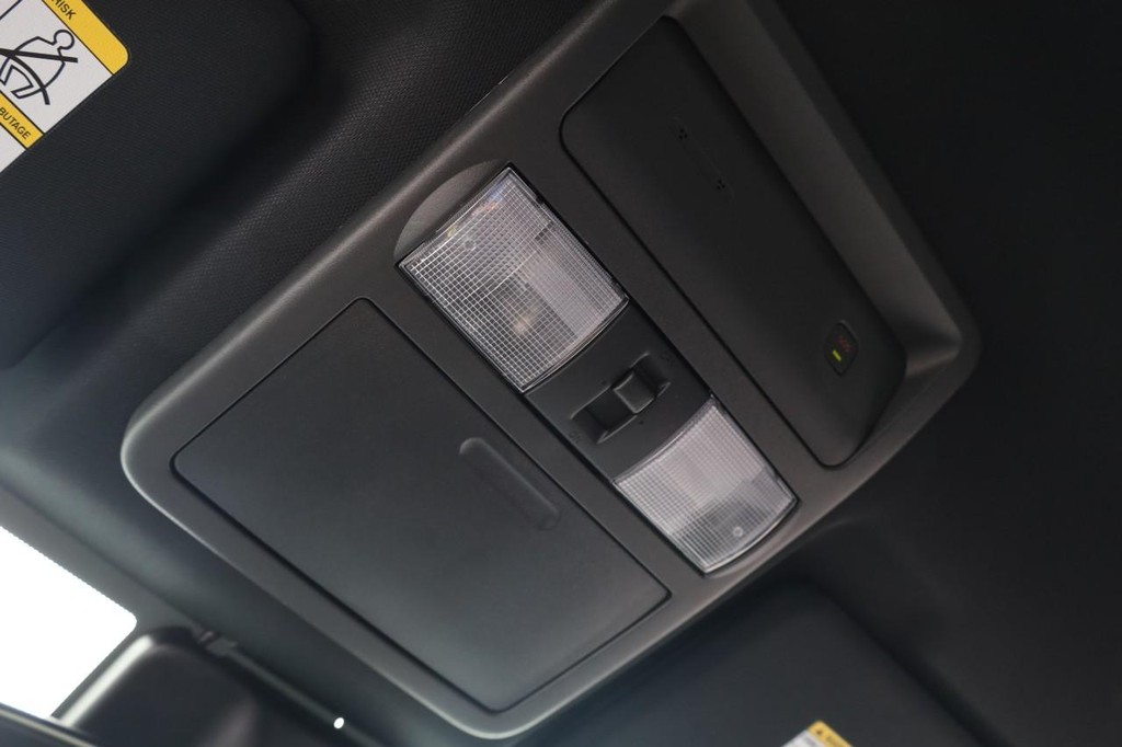 Nissan Frontier Vehicle Image 18