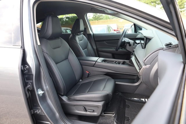 Nissan Murano Vehicle Image 08