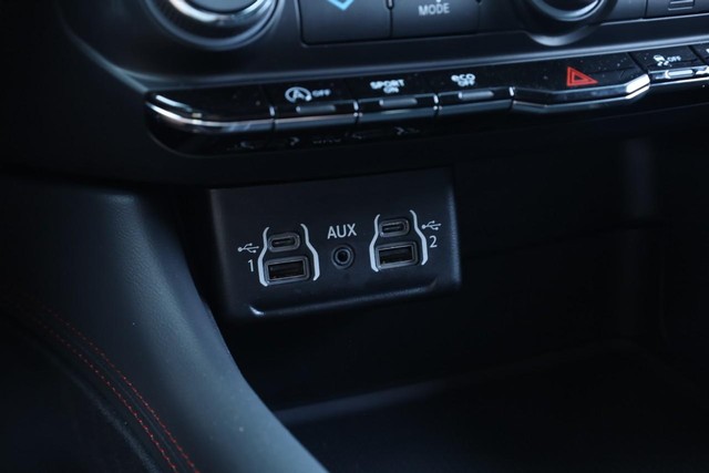 Dodge Durango Vehicle Image 17