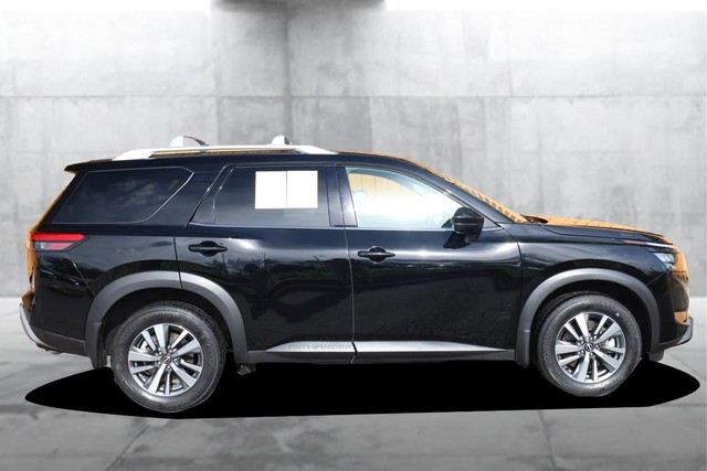 Nissan Pathfinder Vehicle Image 05