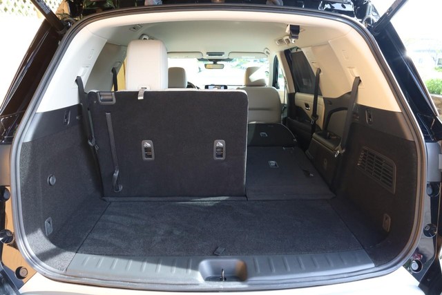 Nissan Pathfinder Vehicle Image 08