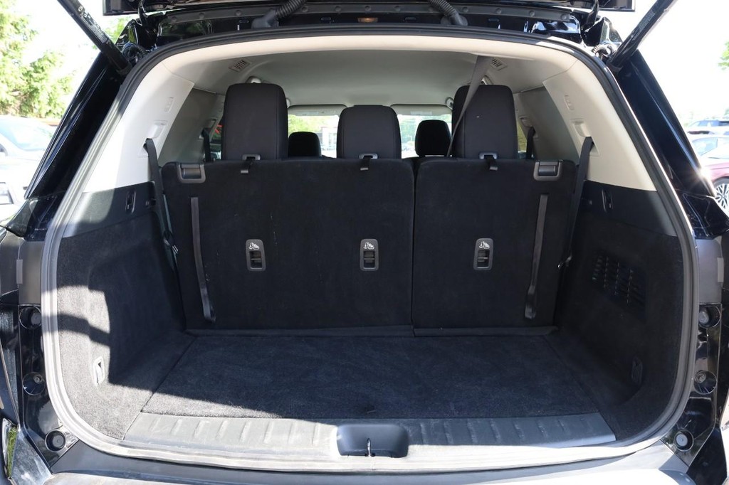 Nissan Pathfinder Vehicle Image 07