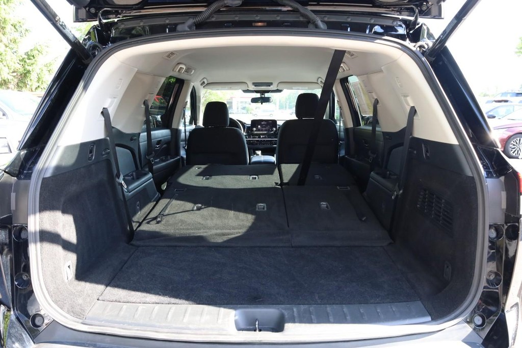Nissan Pathfinder Vehicle Image 09