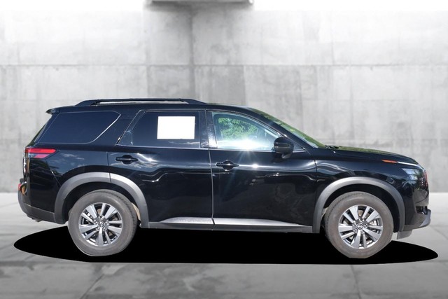 Nissan Pathfinder Vehicle Image 05