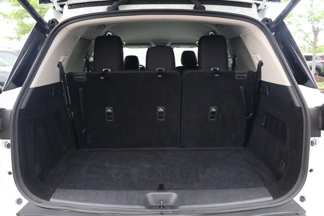 Nissan Pathfinder Vehicle Image 07