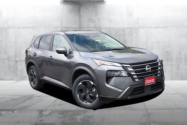 Nissan Rogue Vehicle Image 02
