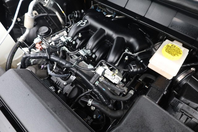 Nissan Pathfinder Vehicle Image 33