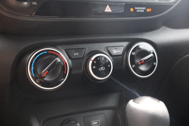 Hyundai Venue Vehicle Image 12