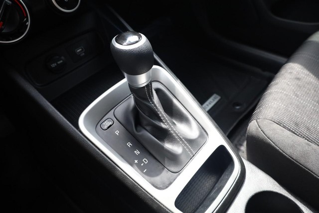 Hyundai Venue Vehicle Image 14