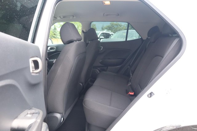Hyundai Venue Vehicle Image 17