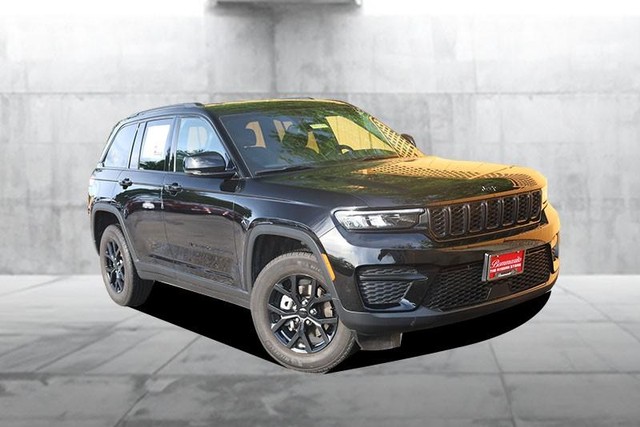 Jeep Grand Cherokee Vehicle Image 02