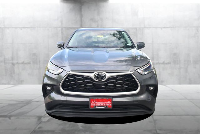 Toyota Highlander Vehicle Image 04
