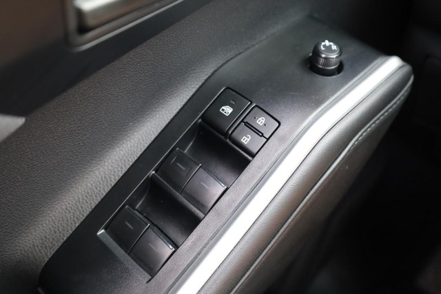 Toyota Highlander Vehicle Image 18