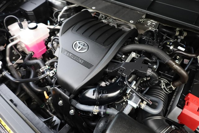 Toyota Highlander Vehicle Image 28