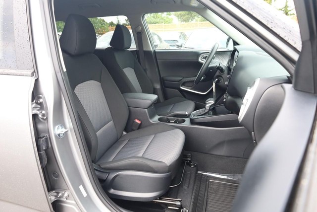 Kia Soul Vehicle Image 22