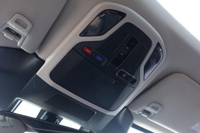 Subaru Outback Vehicle Image 16